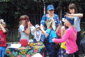 Заглянем в бабушкин-4